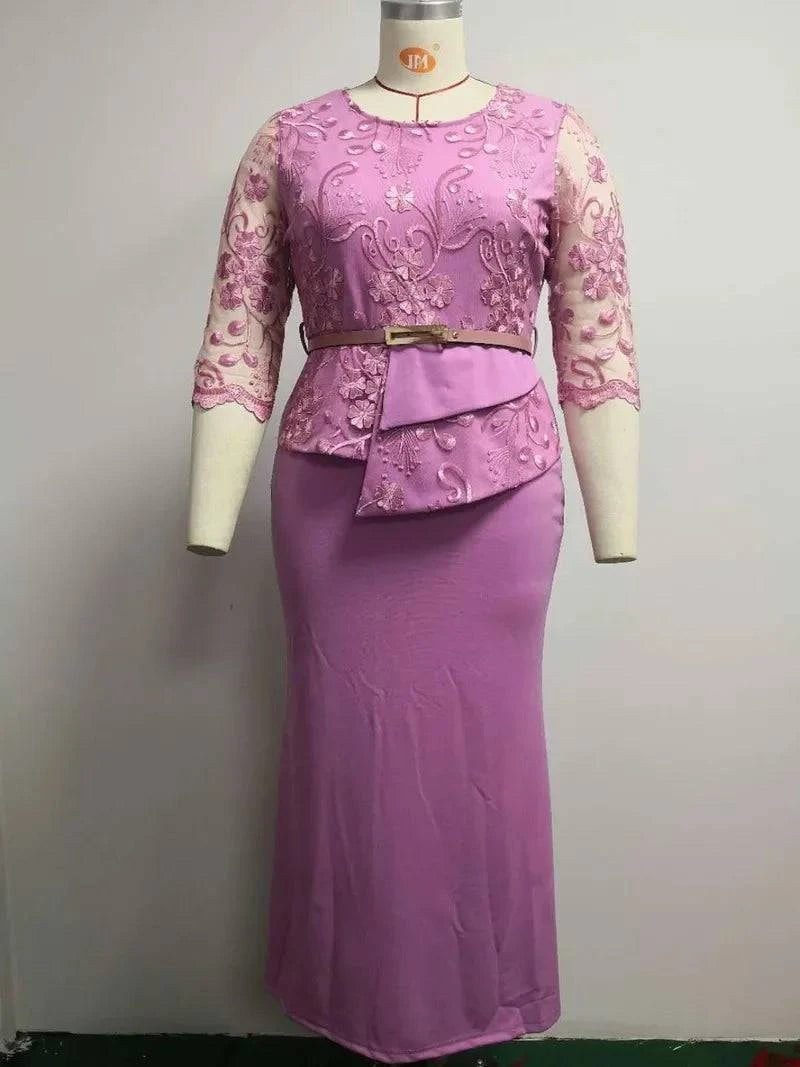 Plus size 4XL 5XL Christmas dress by LYNHURD, featuring O neck, 3/4 sleeves, and lace patchwork design.