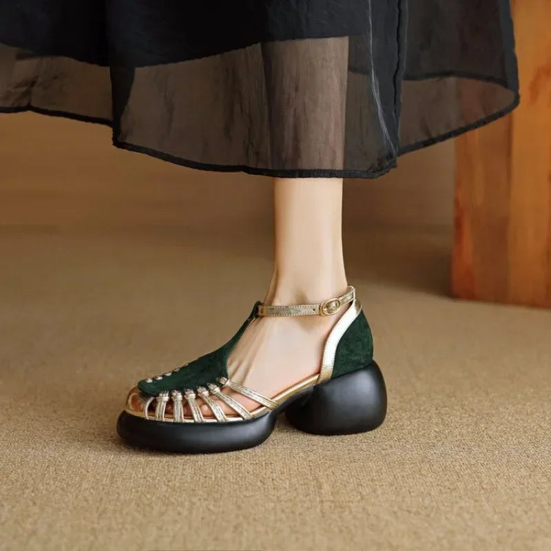 Women's Shoes 2025 New Summer Trend Comfortable Low-heeled Shoes Baotou Casual One-line Buckle Fashion Roman Sandals