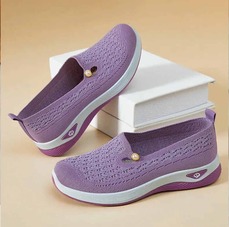 Women's shoes 2025 Spring and Autumn casual fashion soft sole lightweight single shoe women's breathable mother's shoes