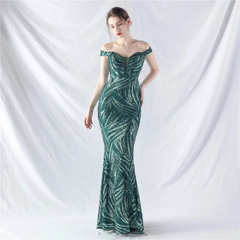 Elegant LYNHURD! ball gown evening dress in luxurious fabric, perfect for formal occasions and special events.