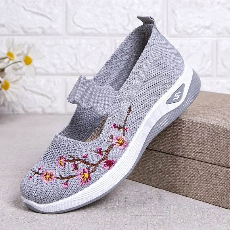 Women's Shoes 2025 Summer Casual Sneakers Breathable Embroidered Chunky Sole Affordable Free Shipping