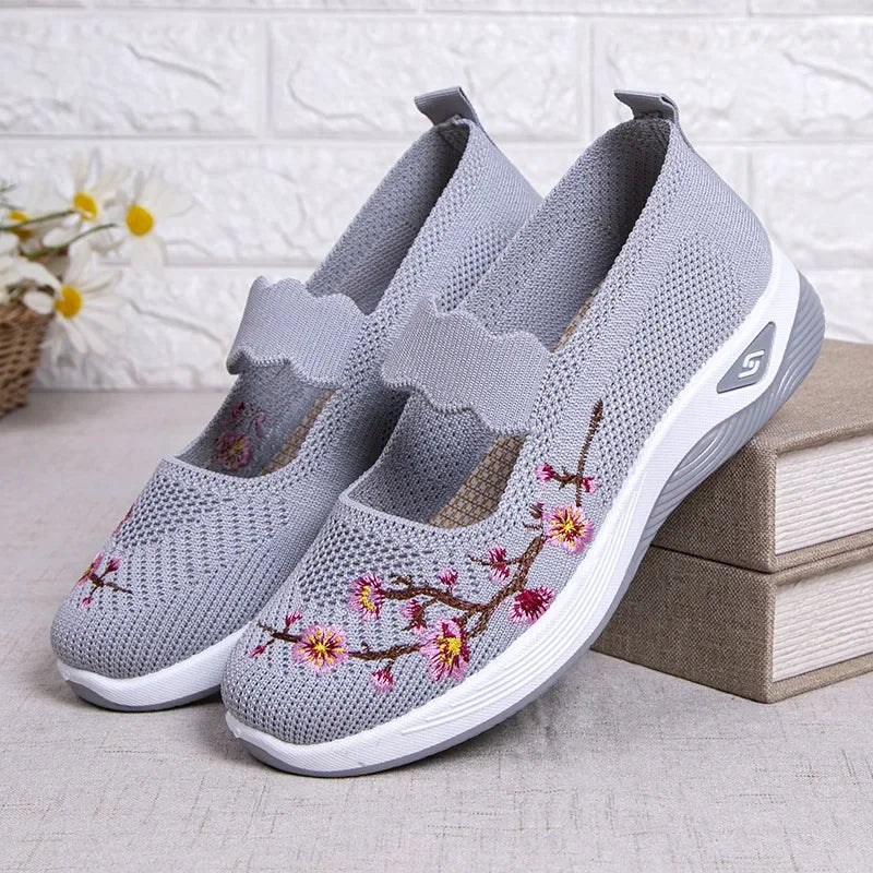 Women's Shoes 2025 Summer Casual Sneakers Breathable Embroidered Chunky Sole Affordable Free Shipping