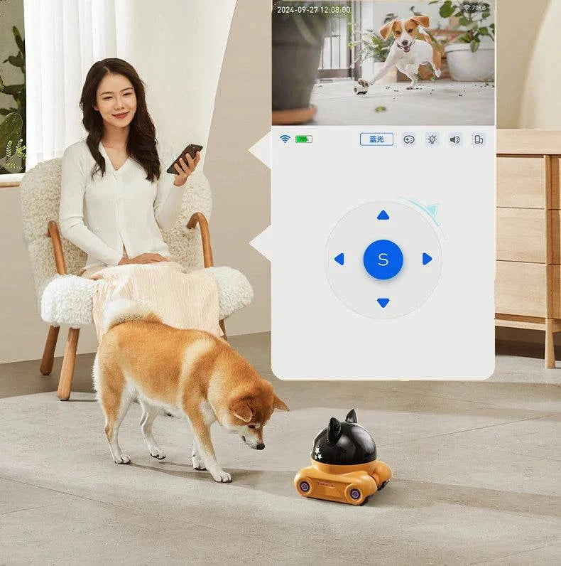 LYNHURD! 4G Wifi mobile pet companion robot with HD camera for cats and dogs, designed for interactive play and engagement.