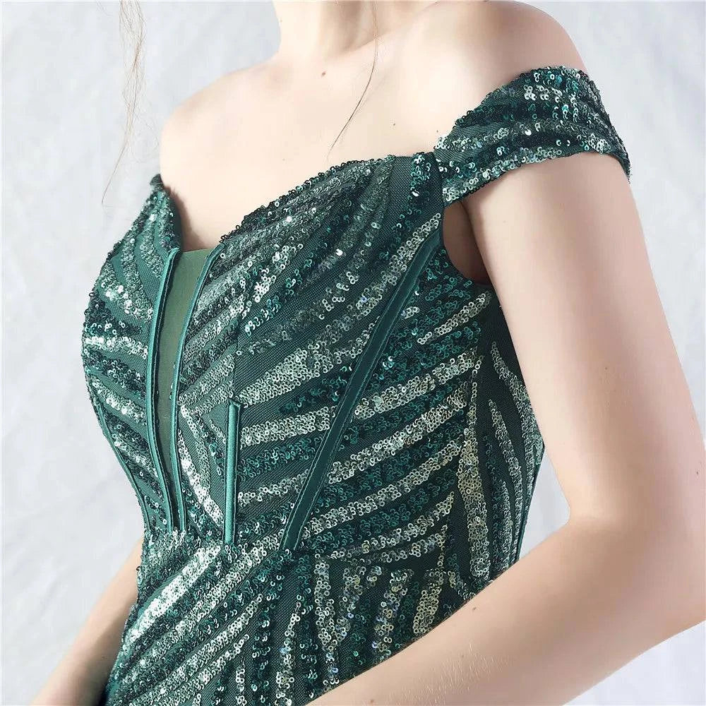 Elegant LYNHURD! ball gown evening dress in luxurious fabric, perfect for formal occasions and special events.