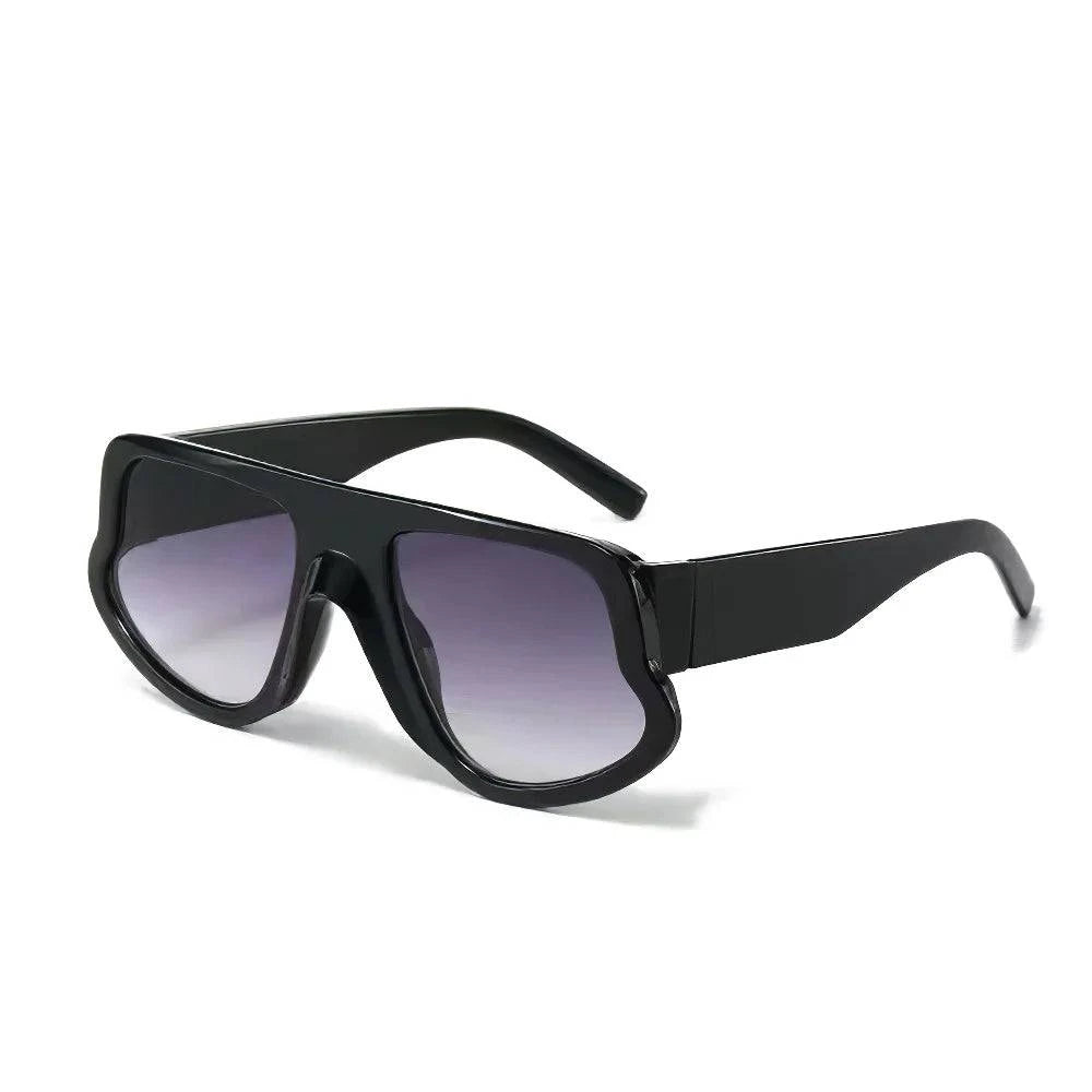 Black square frame sunglasses for women, featuring a vintage design by LYNHURD, perfect for stylish sun protection.